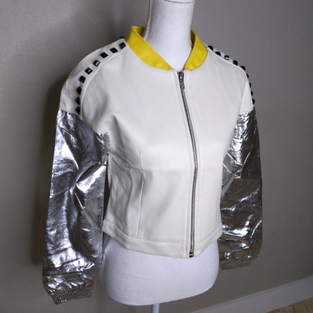 English Rose Faux Leather Statement Jacket Women’s Medium | Metallic Silver - Picture 4 of 6